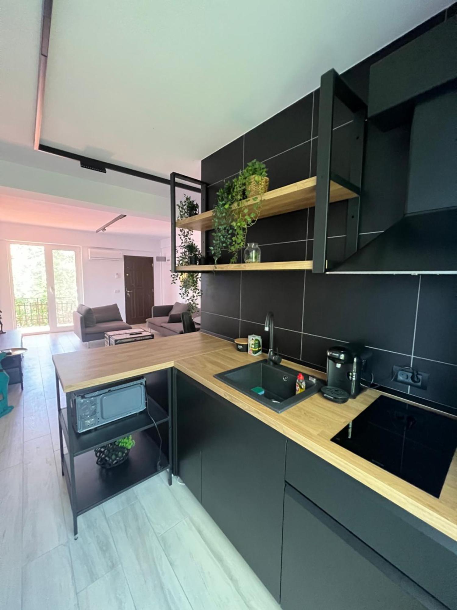 Apartament 3 Camere Vila Cristal Neptun Dış mekan fotoğraf